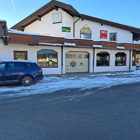 Gesa'S & Tom'S Stadtappartement Saalfelden Ngoại thất bức ảnh