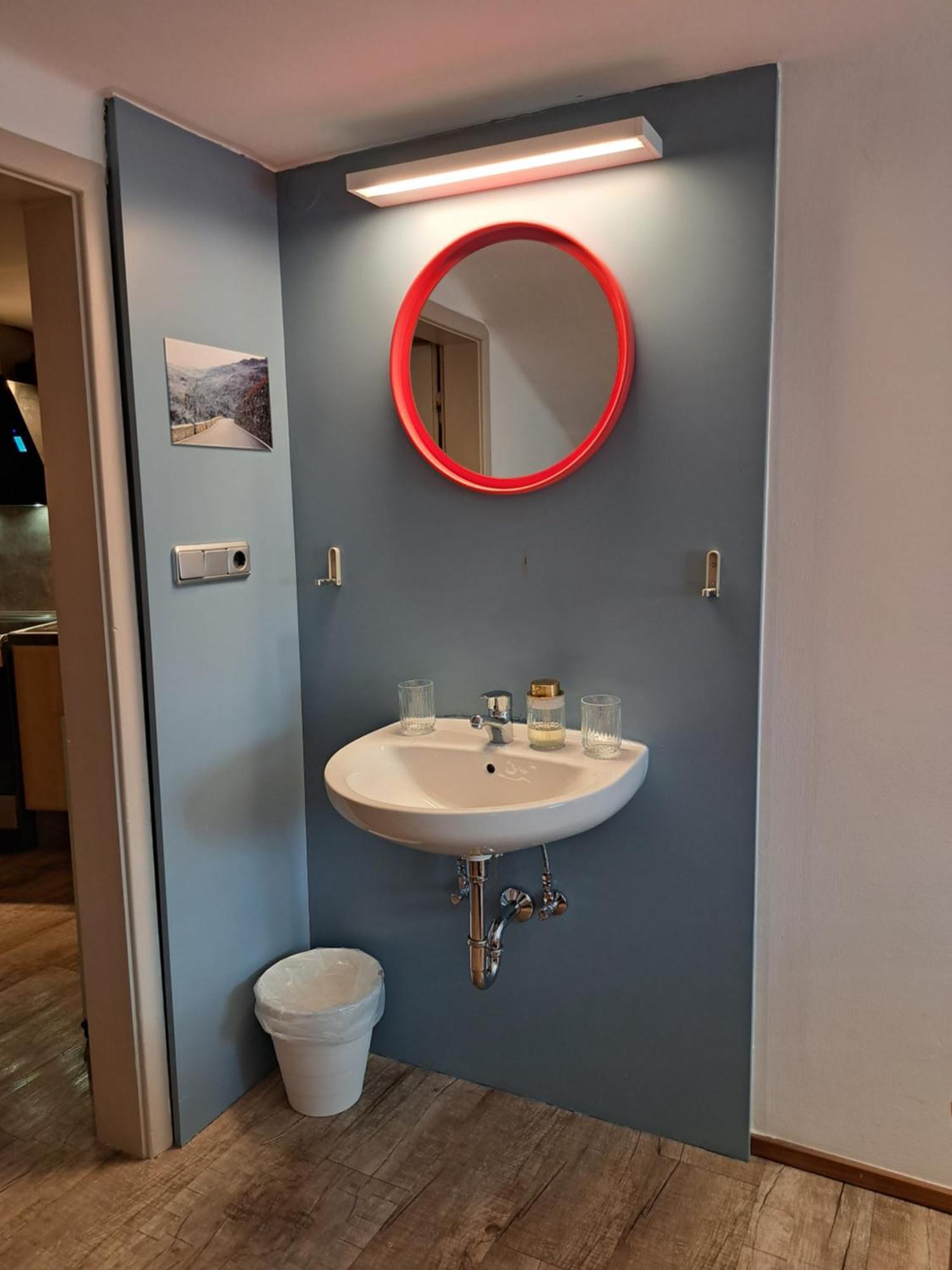 Gesa'S & Tom'S Stadtappartement Saalfelden Ngoại thất bức ảnh