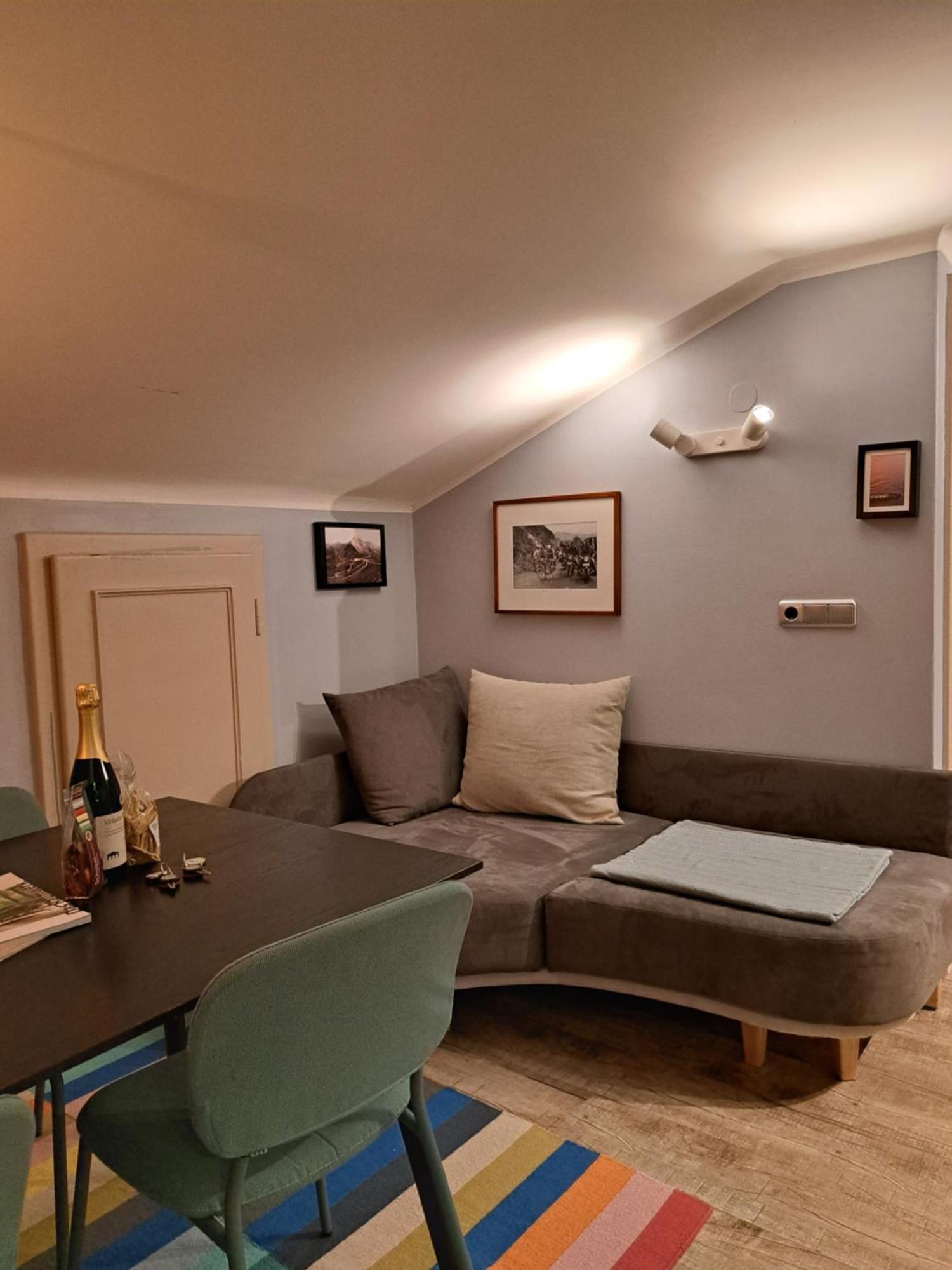 Gesa'S & Tom'S Stadtappartement Saalfelden Ngoại thất bức ảnh